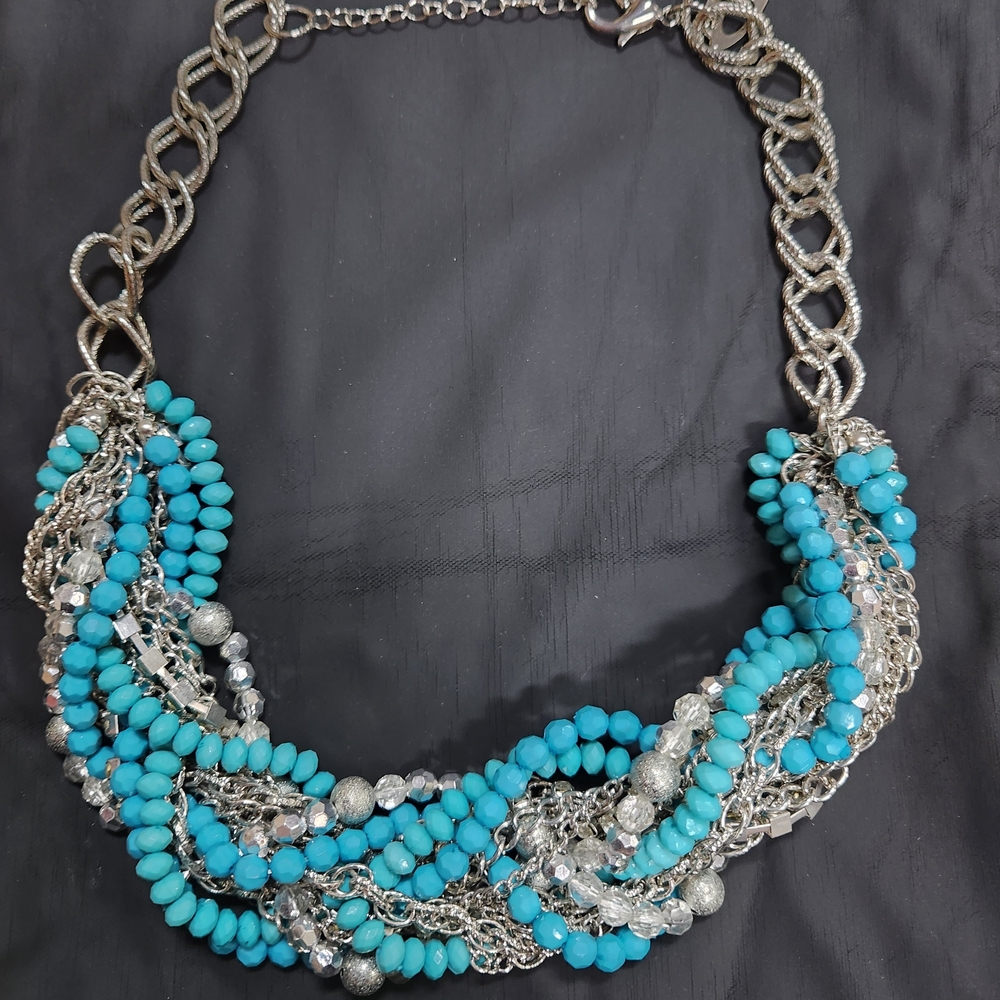 Elegant Silver and Turquoise Beaded Necklace